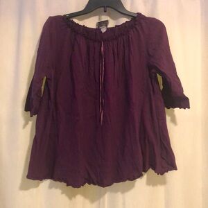 🥳Host Pick 6/18 🥳  🎉 4 for $20 New Addition Maternity Peasant Blouse